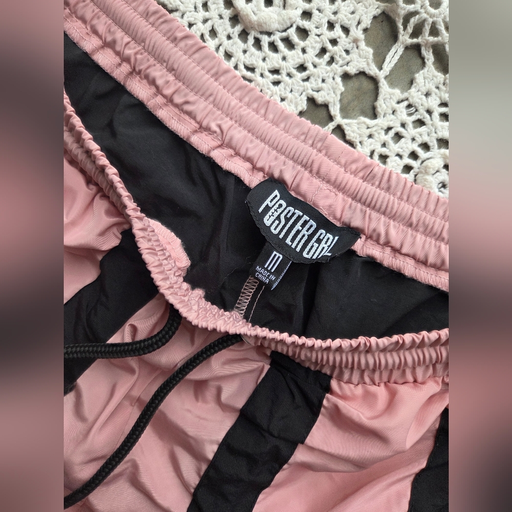 Dolls Kill Poster Grl Love On The Line Bungee Cord Jogger Pants - Picture 4 of 8